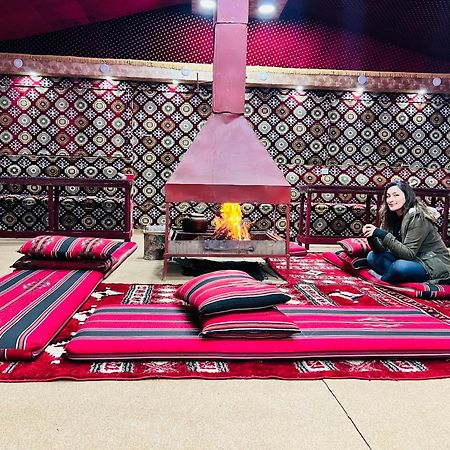 Wadi Rum Bubble Camp & Tour ภายนอก รูปภาพ