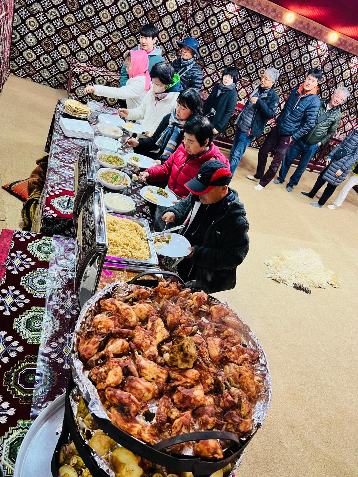 Wadi Rum Bubble Camp & Tour ภายนอก รูปภาพ